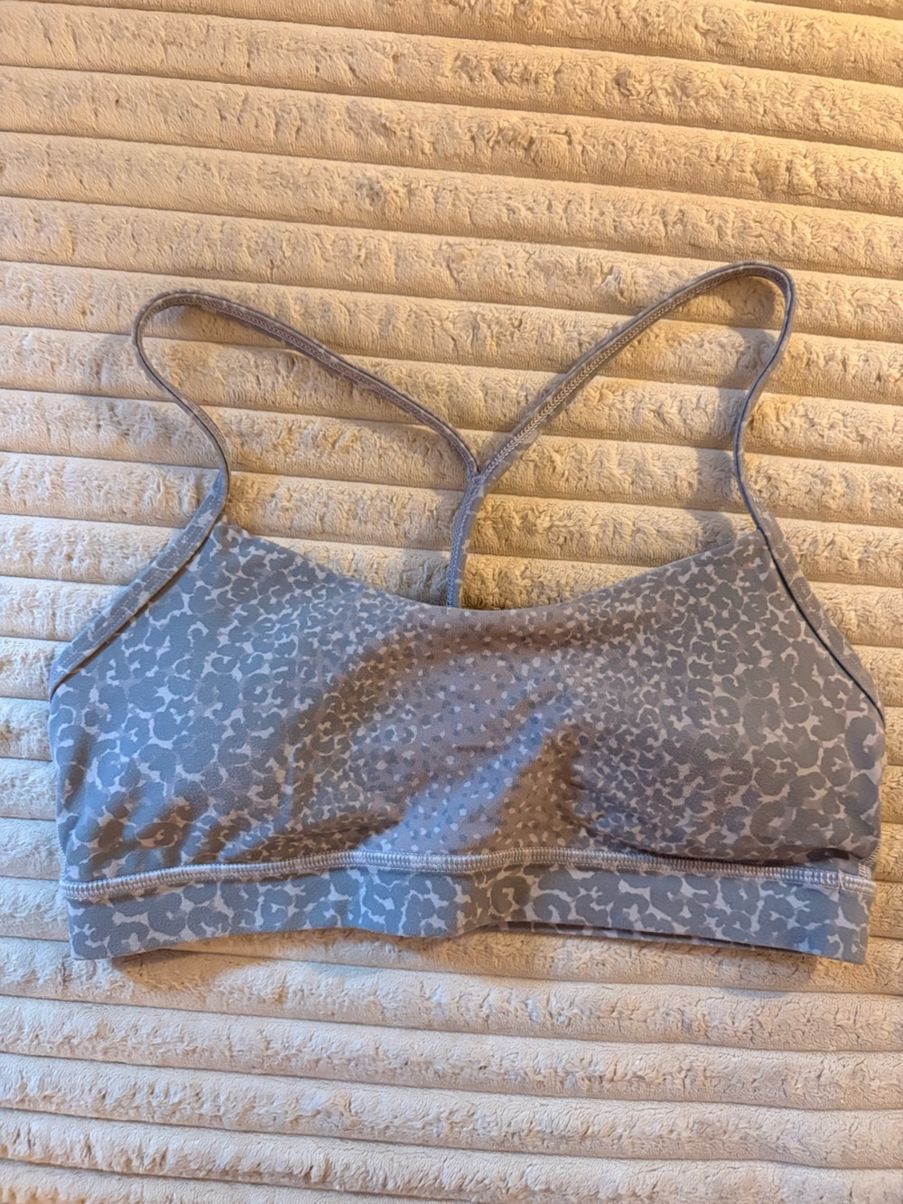 lululemon athletica Gray Leopard-Pattern Sports Bra Flow Y
